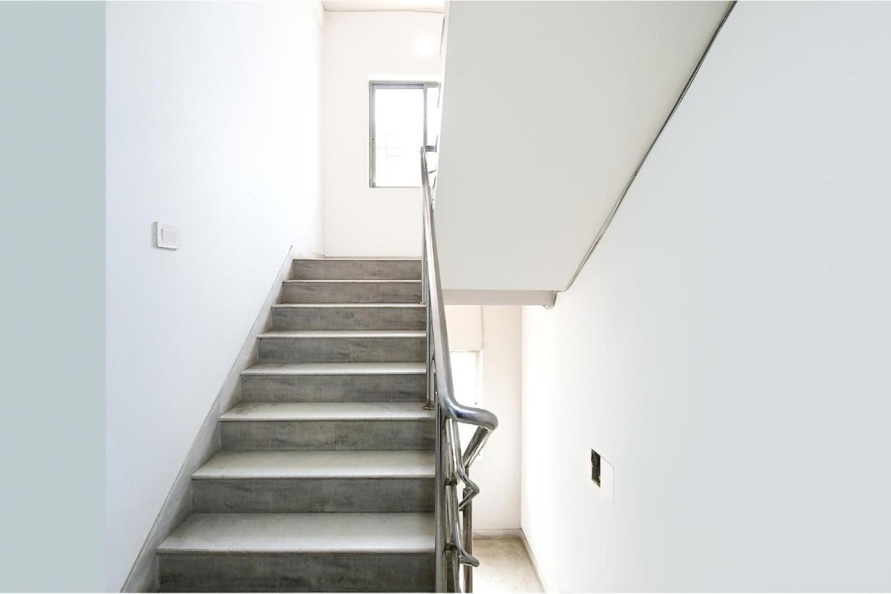 Fabhotel Silverkey Колката Екстериор снимка