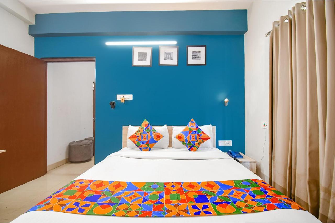 Fabhotel Silverkey Колката Екстериор снимка