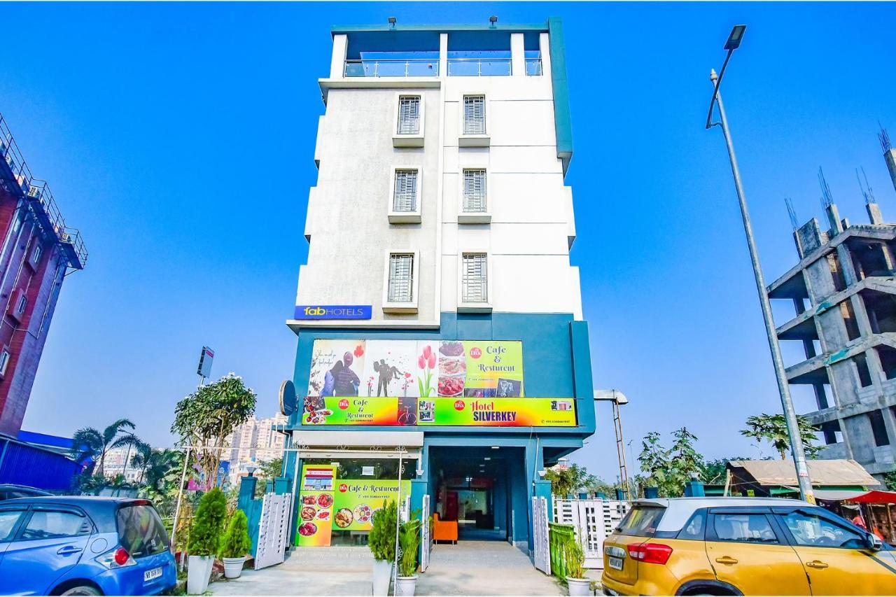Fabhotel Silverkey Колката Екстериор снимка
